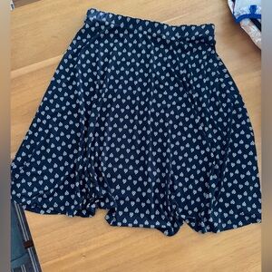 Gilli Blue and White Skater Skirt Knee-Length Casual